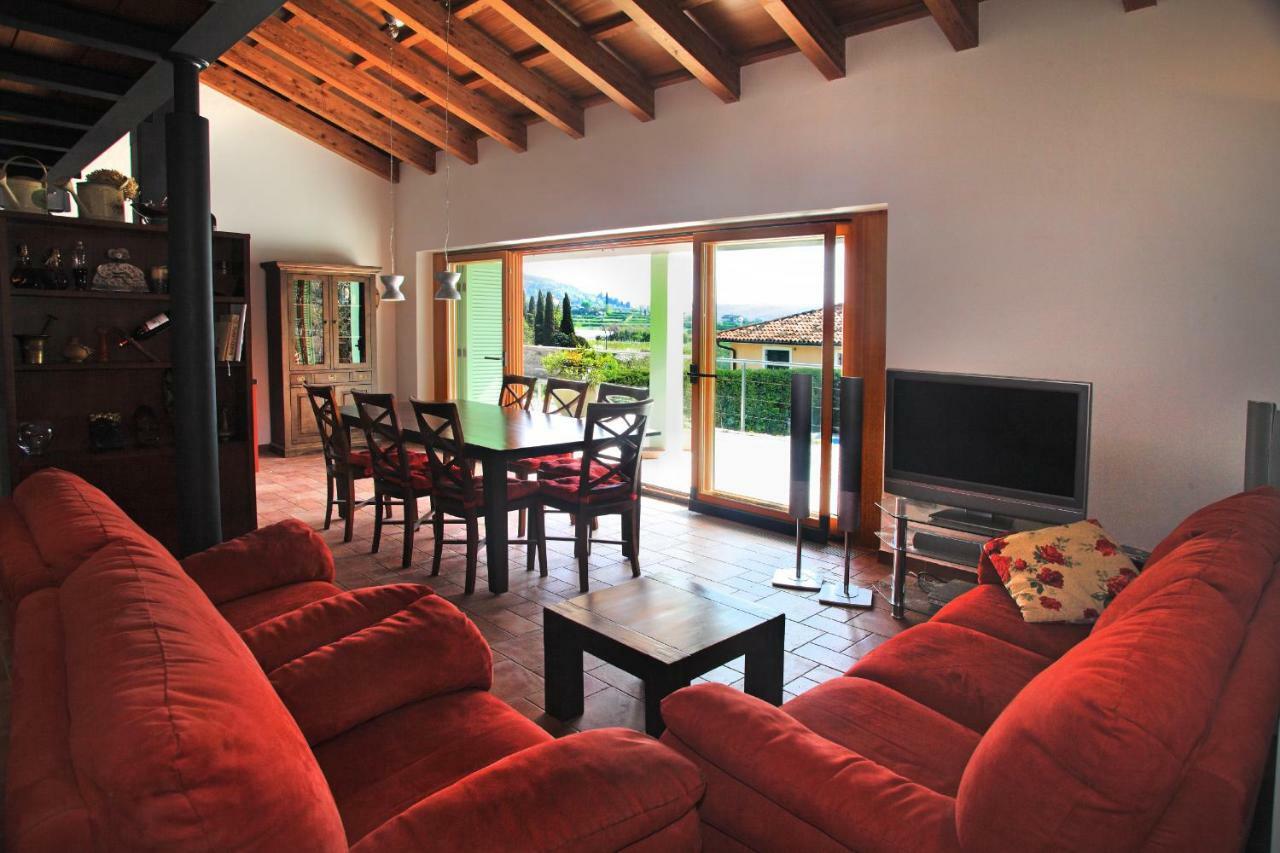 Spacious Villa In Parecag With A Swimming Pool Sečovlje Exterior foto